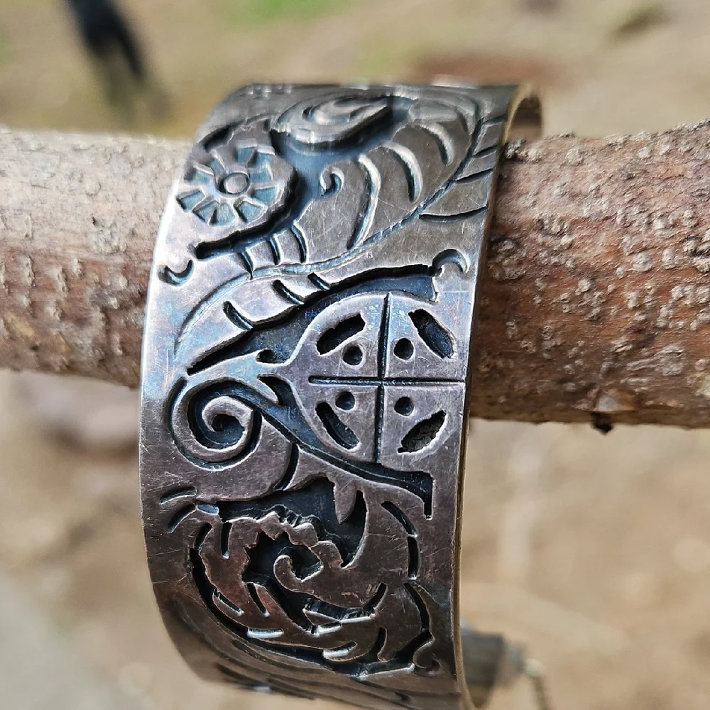 Vintage Taxo Mexico Artisan Silver Floral Hinged Bracelet Bangel Cuff - Picture 5 of 17